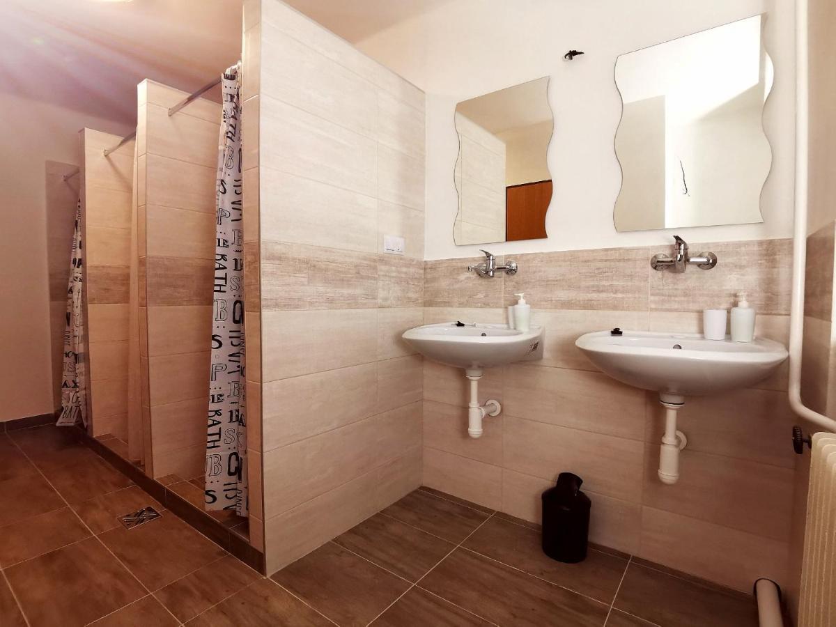 Diamond House Apartamento Brezno Exterior foto